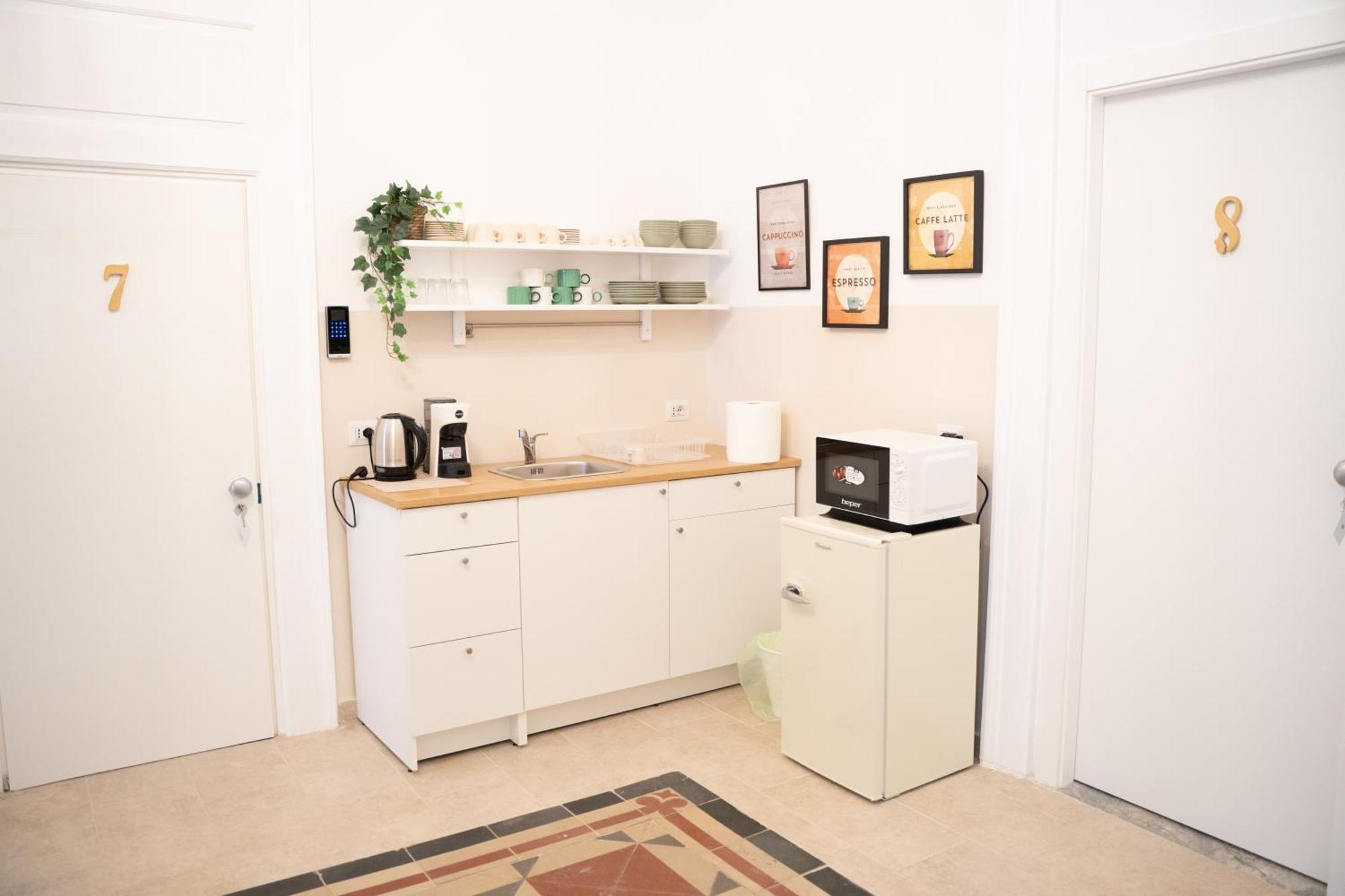 Principe Amedeo 93 Bed & Breakfast Bari Exterior photo